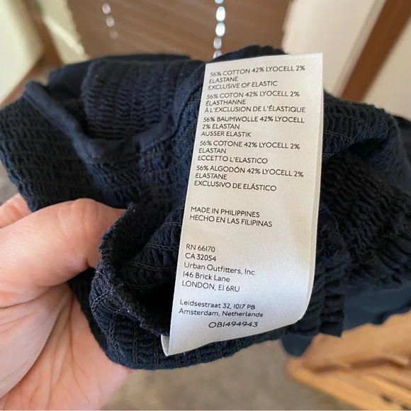 Maeve Anthropologie Smock Top Ruffle Neck Off The Shoulder Black Blouse: 6 - Picture 9 of 12